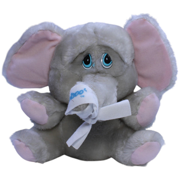 Trauriger Elefant Booboo mit Verband