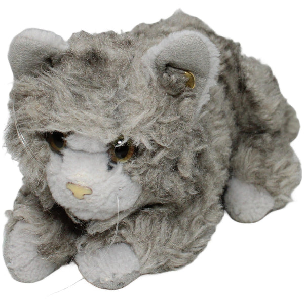 Graue Katze, liegend