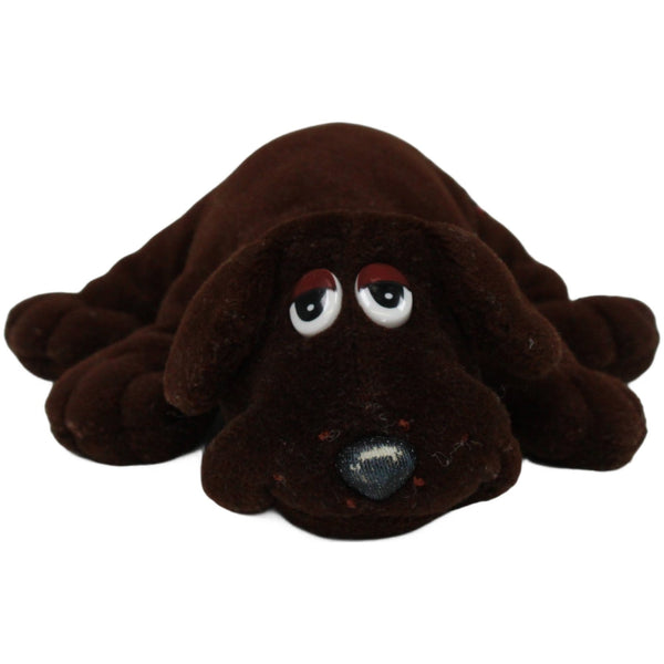 Wauzi, dunkelbrauner Hund