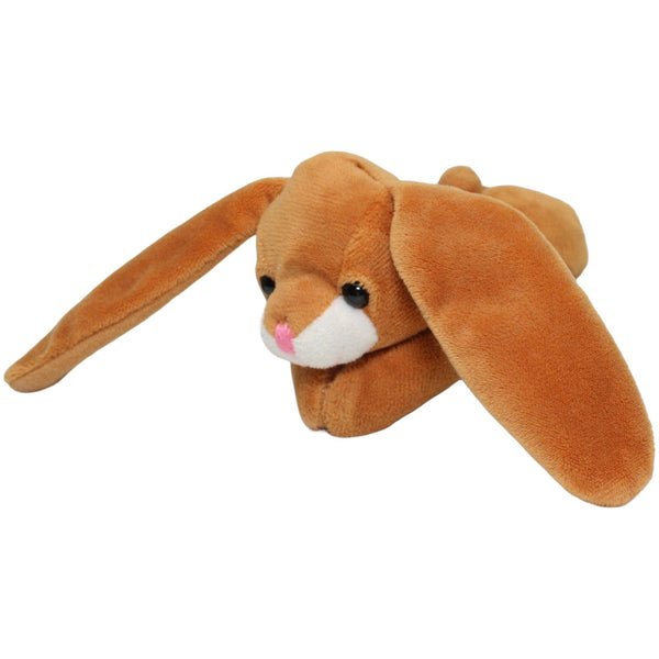 Kleiner Hase mit magnetischen Beinen