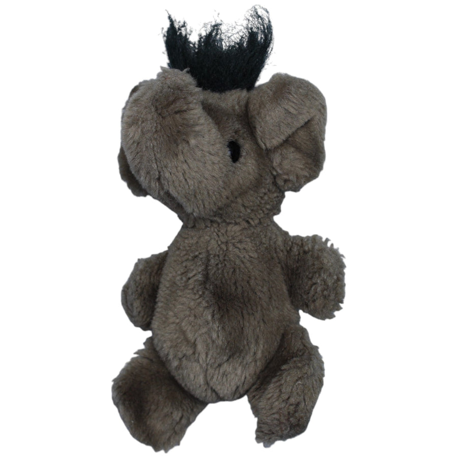 Elefant mit schwarzen Haaren