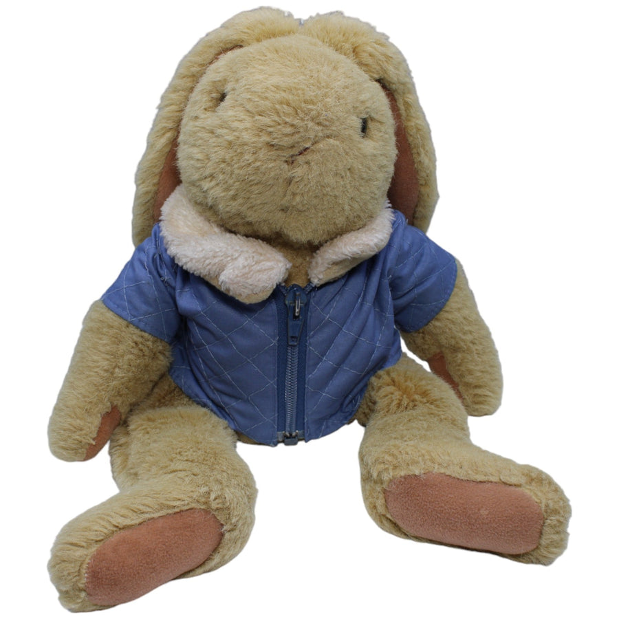 Hase mit blauer Jacke