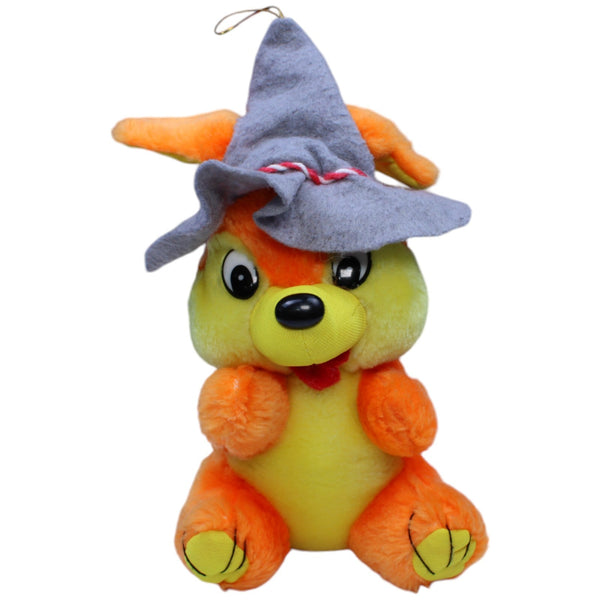 Hund mit Filzhut, orange-gelb