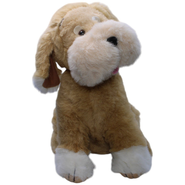 Großer Hund, sitzend